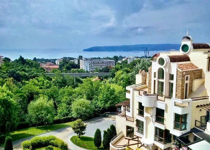 アパート Tenerra Lux *